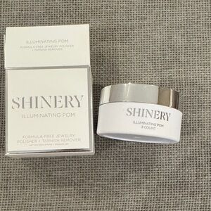 Shinery Illuminating Pom 3 count formula free jewelry polisher tarnish remover